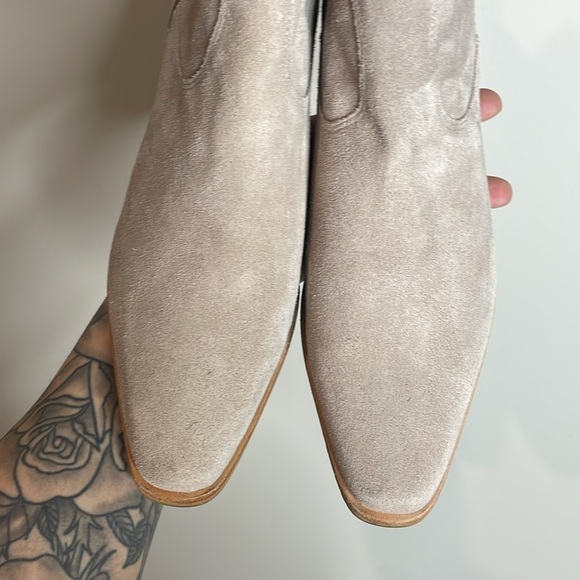 Donald J. Pliner | Women’s Suede Marisol Western Vibe Booties Size 9.5 NWOB - Picture 2 of 6